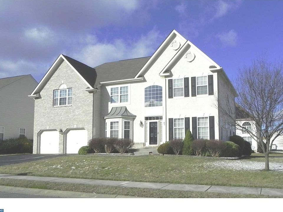 1st image of 1 Blue Spruce Dr