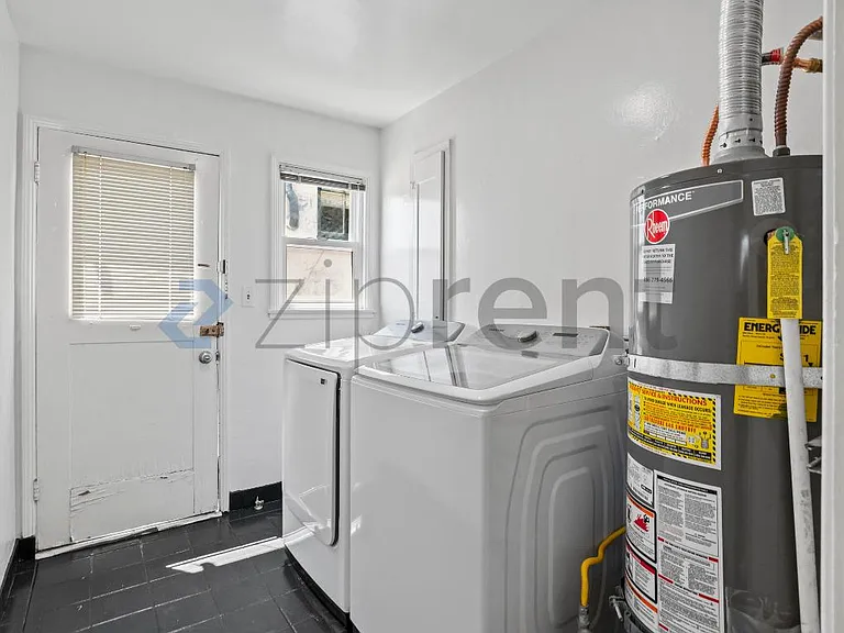 14331 Capri Dr — Photo 18