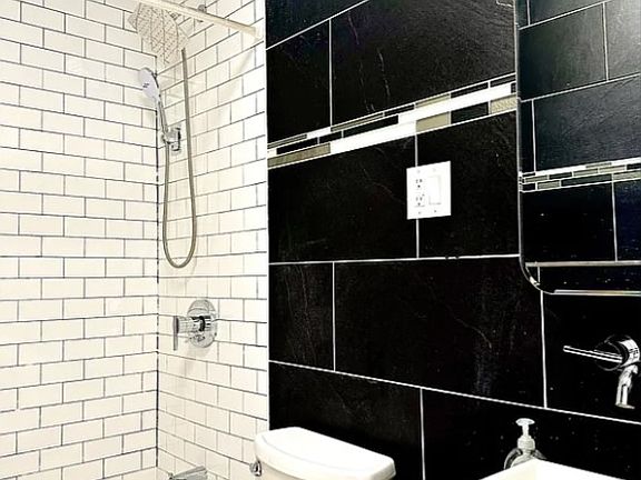 3rd image of 428 E 134th St APT 2