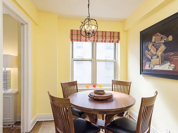 3rd image of 424 E 52nd St APT 8F
