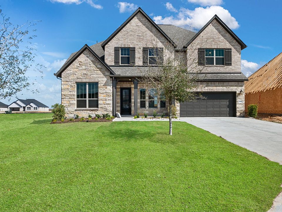 Welcome home to 3107 Orchard Landing Court located in Westland Ranch and zoned to Clear Creek ISD.