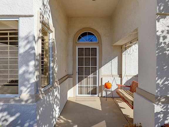 5th image of 509 Empire Ct