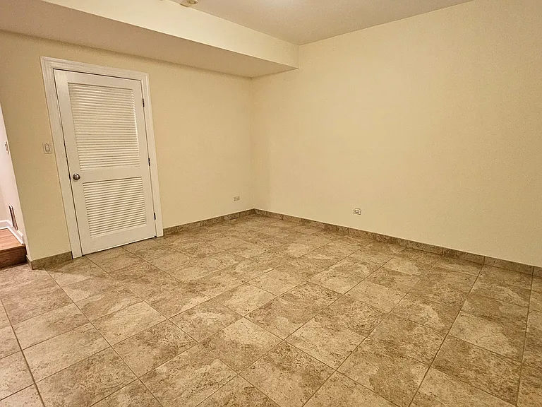 509 N Hartland Ct #1S — Photo 19