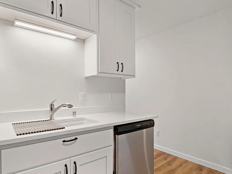 117 Washburn Rd #7 — Photo 4