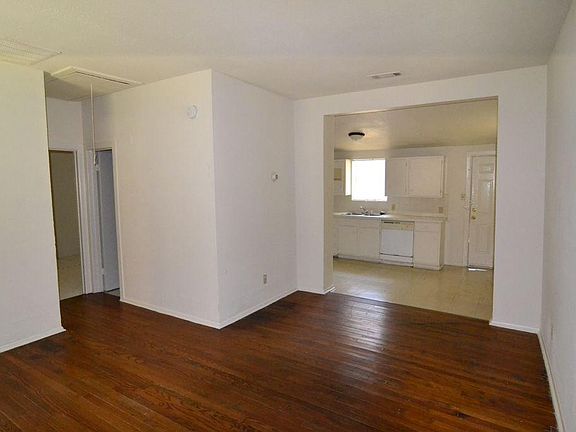 2nd image of 9500 Thornhill Dr