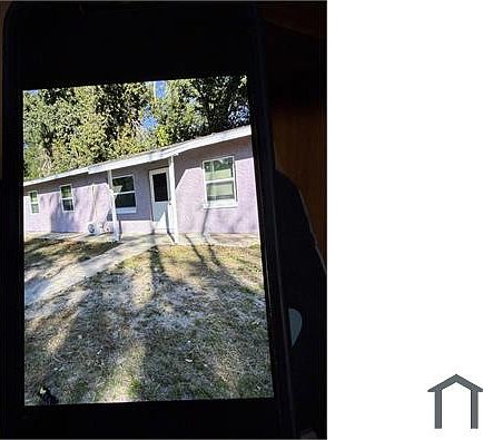 4th image of 4401 46th Ave N APT B