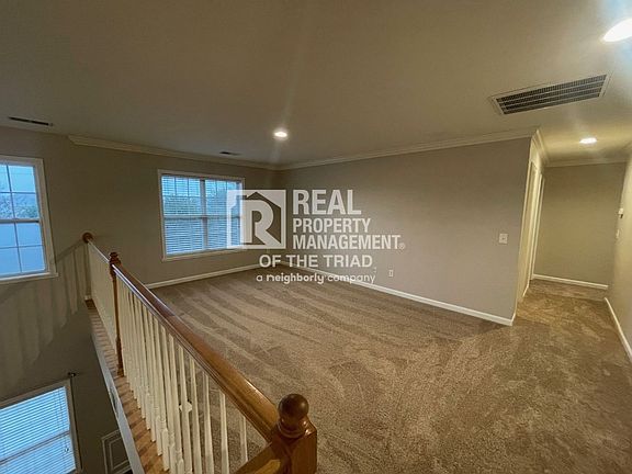 5th image of 5612 Buckhaven Ct