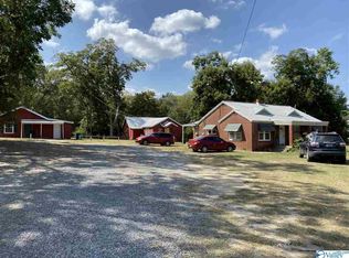 526 N Main St, Boaz, AL 35957