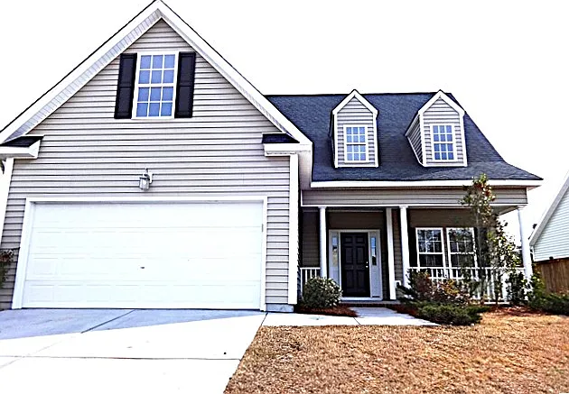210 Equinox Cir — Photo 1