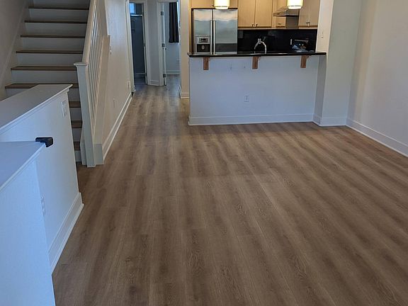 5th image of 3705 Heron Way