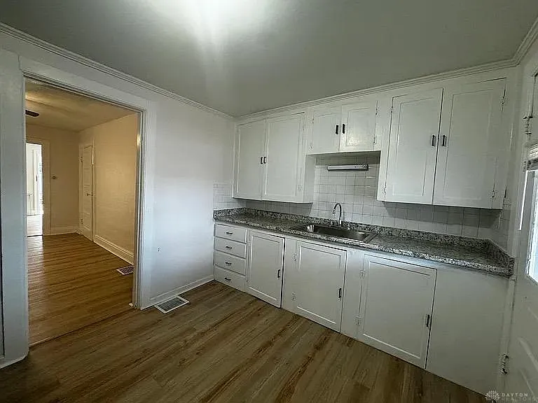 2 bed, 2.0 bath, 1848 sqft, $1,000 — Photo 3
