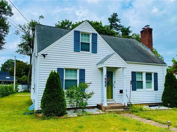 338 Woodbridge Street, Manchester, CT 06042