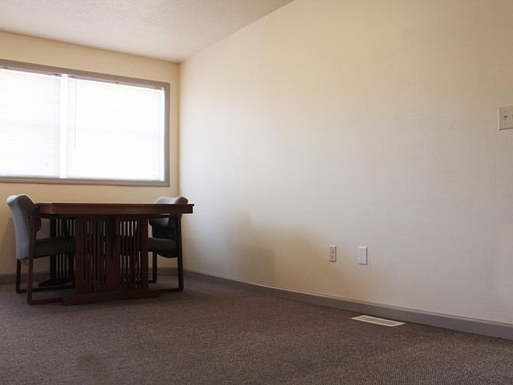 2nd image of 2119 College St APT 1