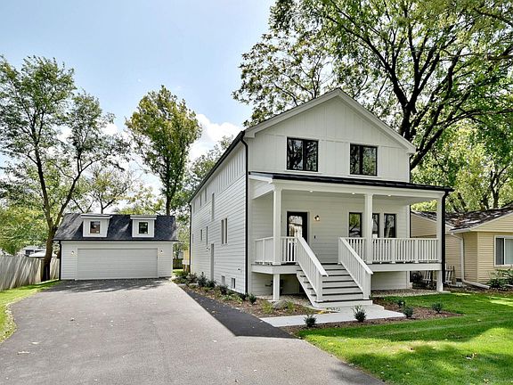 2nd image of 1351 E Forest Ave
