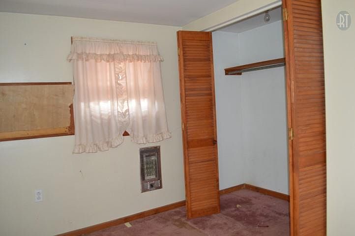 2nd image of 105 11th Ave W