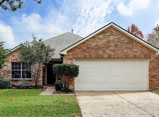 3117 Centennial Village Dr, Pearland, TX 77584