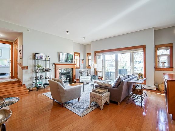 2nd image of 550 17th St #102