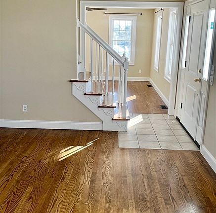 4th image of 8 Vista Cir