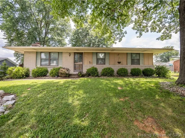 1403 Dove Drive, Jeffersonville, IN 47130