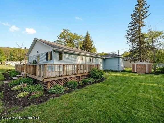 3rd image of 316 Wimmers Rd