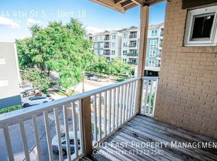 344 4th St S #18, Saint Petersburg, FL 33701