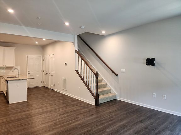 3rd image of 4665 Wistar Creek Dr #A