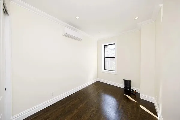 Rented by (Legacy) Avenues Village LLC | media 10