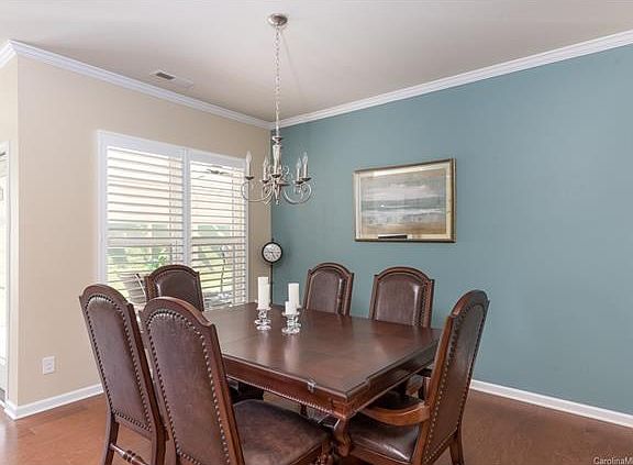 5th image of 4113 Ambleside Dr