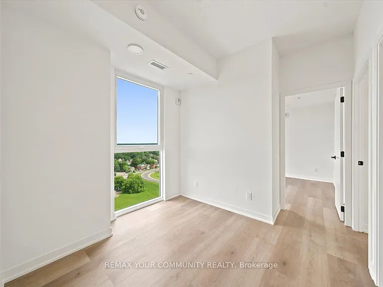 33 Erie Ave #1409 — Photo 9