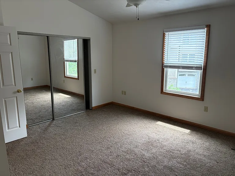 4139 Wood Hills Dr #1 — Photo 7