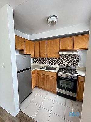 1st image of 183-11 Hillside Ave #10E