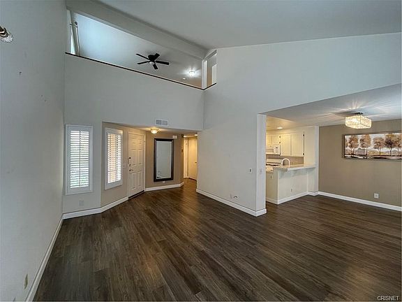 3rd image of 5906 Etiwanda Ave Unit 3