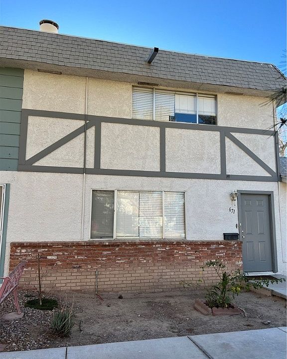 1st image of 671 Greenbriar Townhouse Way