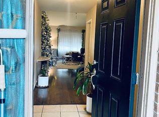 332 Comanche Plains Rd, La Marque, TX 77568