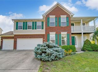 40 W Long Meadow Dr, Springboro, OH 45066