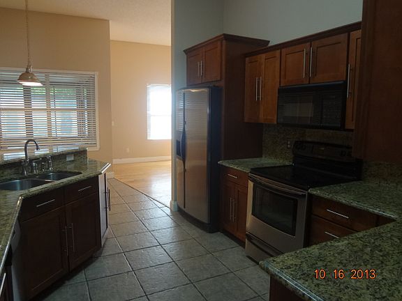 3rd image of 1161 Cardinal Creek Pl