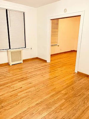 Rented by Signature Spaces NYC Corp | media 3