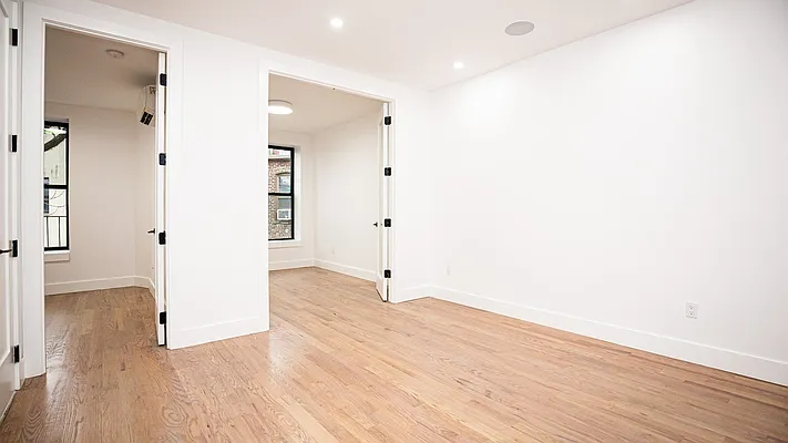 Rented by Nooklyn NYC LLC | media 23