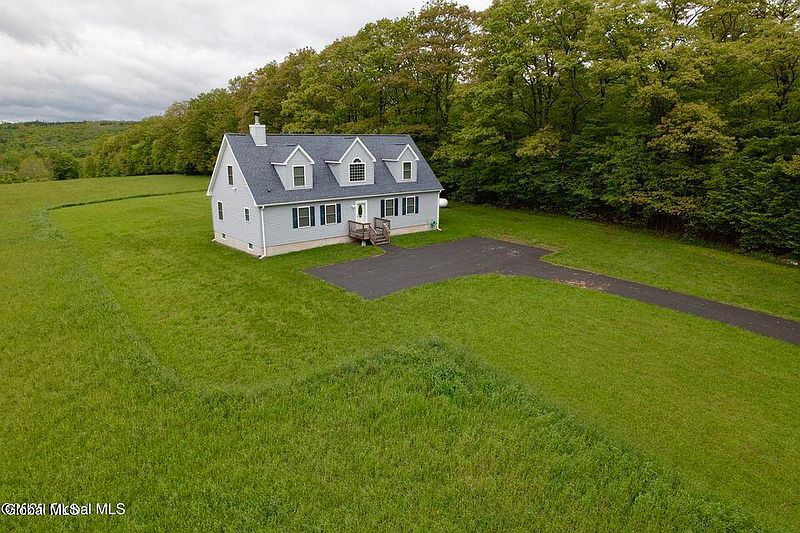2nd image of 333 Ridge Road