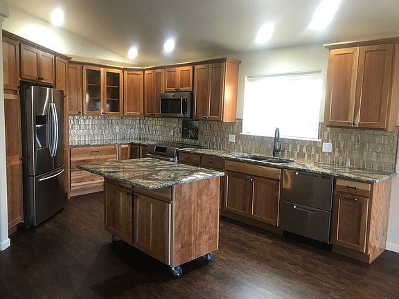 2nd image of 1300 Marina Dr #25