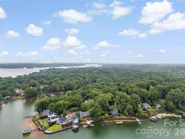 2087 Marquesas Ave, Fort Mill, SC 29708