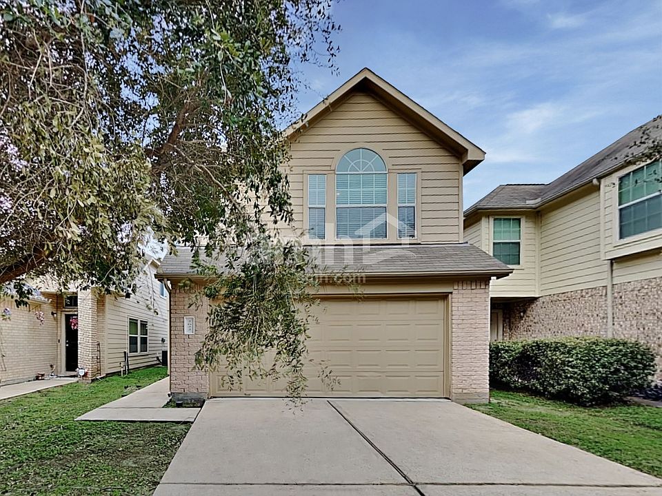 1st image of 2622 Bammelwood Dr