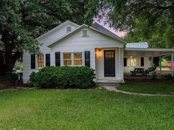 113 Clayton Rd, Angier, NC 27501