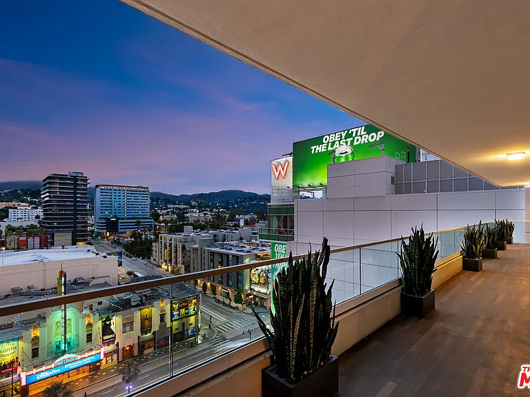 6250 Hollywood Blvd #14D — Photo 19
