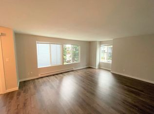 12316 32nd Ave NE UNIT 201, Seattle, WA 98125