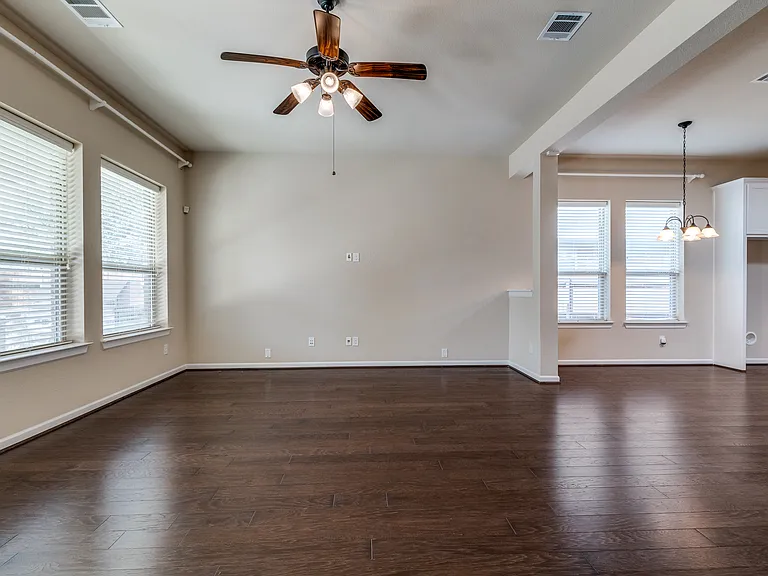 9509 Bewley Ct — Photo 16