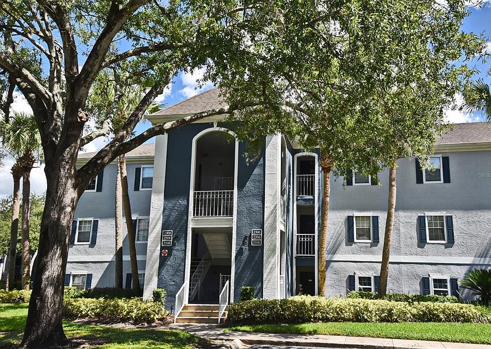 1st image of 2106 Clubside Dr