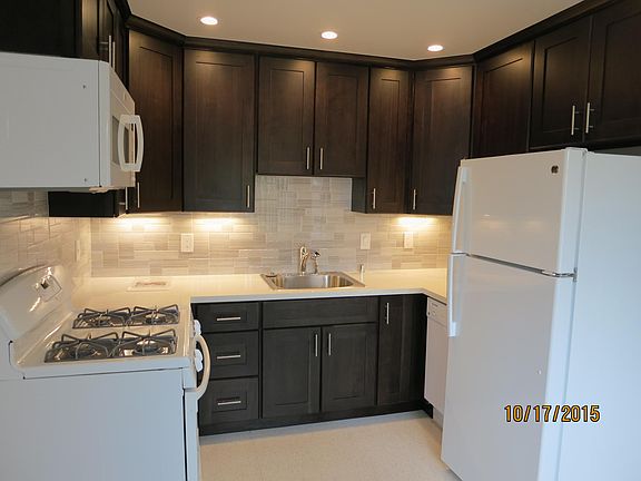 2nd image of 311 Everett Ave Unit F