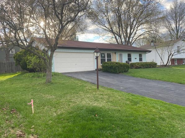 115 Meadowbrook Ln