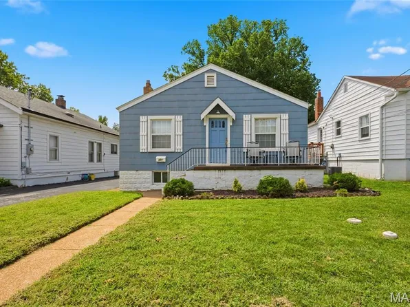 234 W Rose Hill Ave, Saint Louis, MO 63122